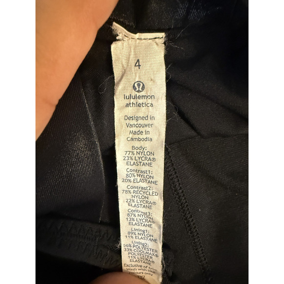 Lululemon Sports Bra Womens 4 Black Zip Front High Impact Athletic Gym Run Used - Picture 3 of 3